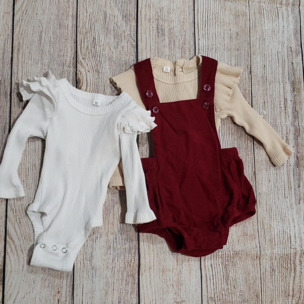 Three piece outfit. Old Navy 3 to 6 months Ruffles